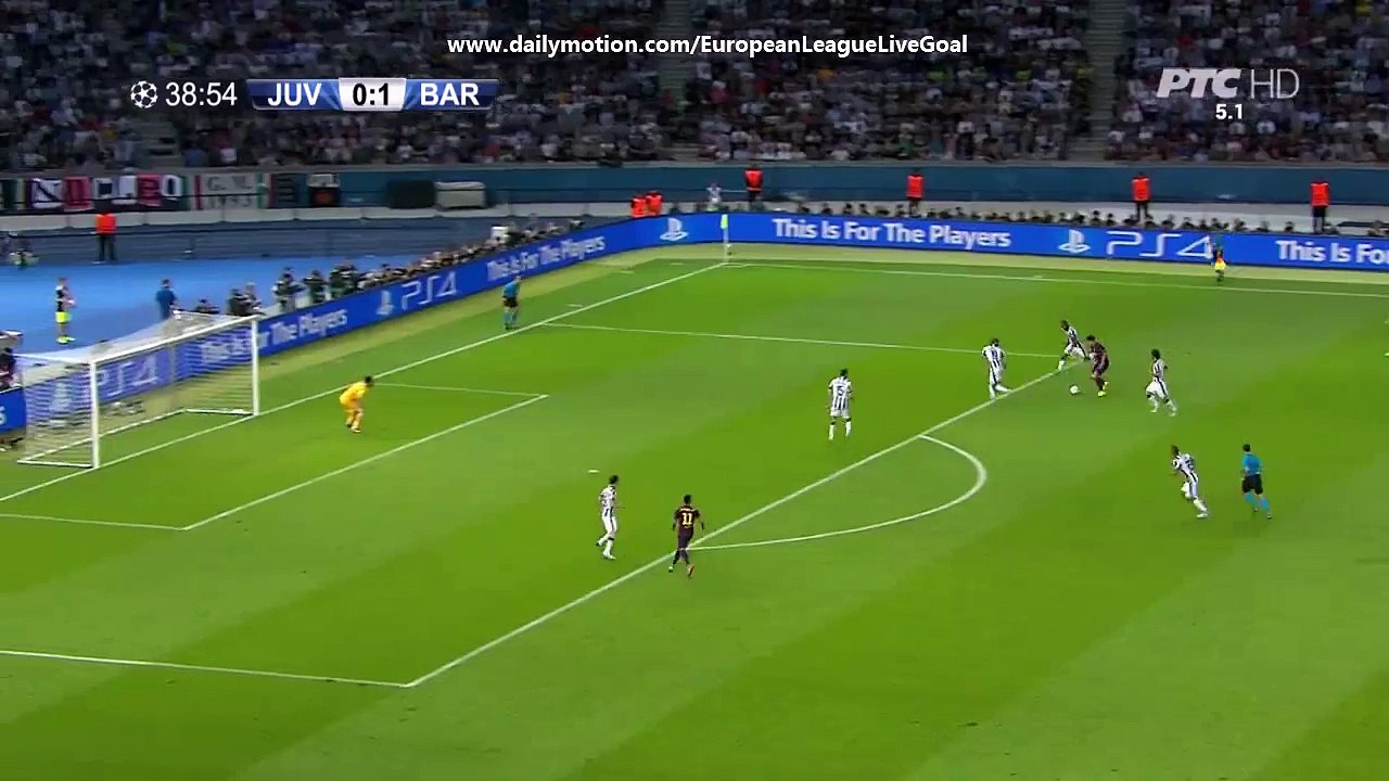 Luis Suarez Chance  _ Juventus - Barcelona 06.06.2015 HD