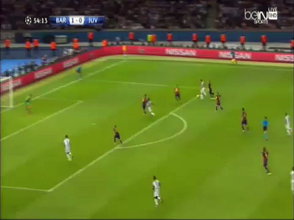 يوفينتوس يحرز هدف التعادل امام برشلونة