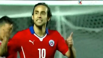 Relembre gol de Valdivia pela seleção chilena
