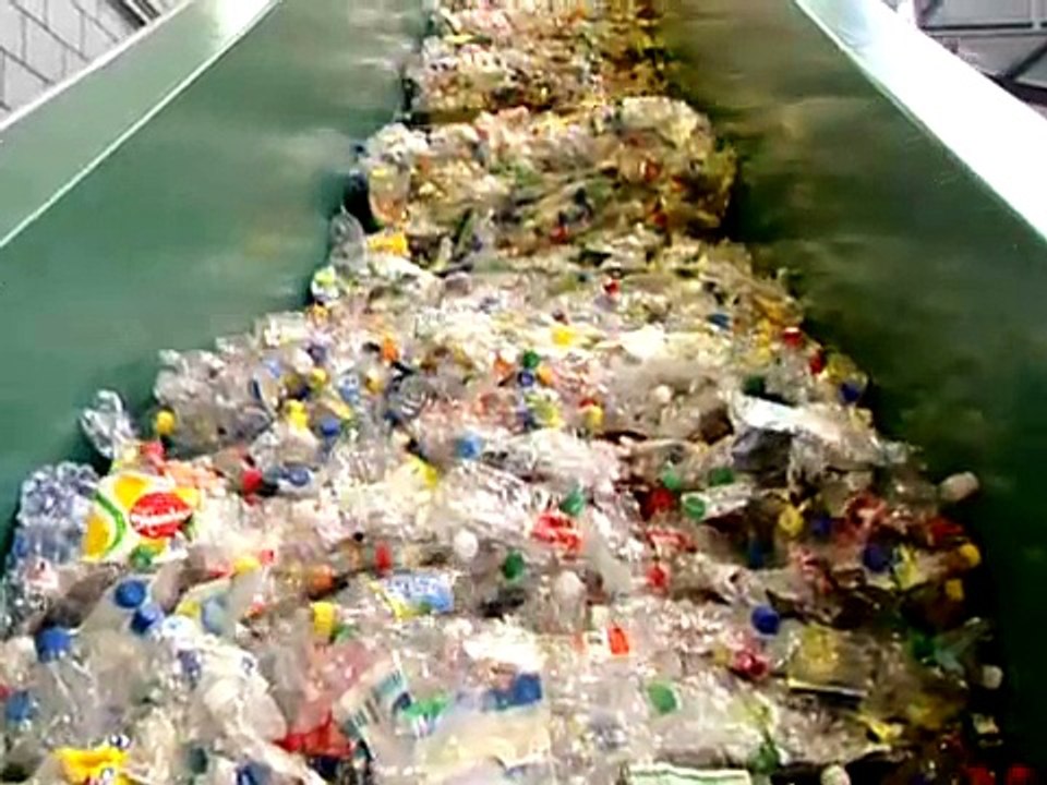 PET Recycling - Recyclieren