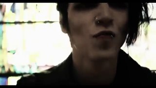 Coffin - Black Veil Brides OFFICIAL MUSIC VIDEO-eCbLUDfkeRk