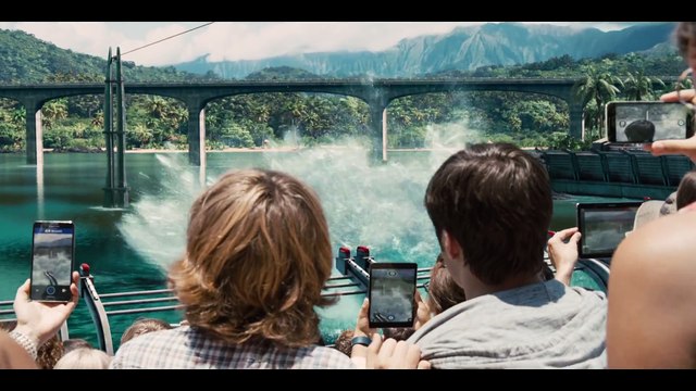 Jurassic World - Bande annonce VF au cinéma le 10 juin 2015