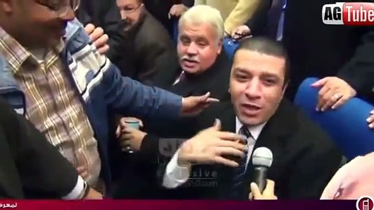 مصطفى كامل: احنا هنعمل أغاني نقول نعم للدستور