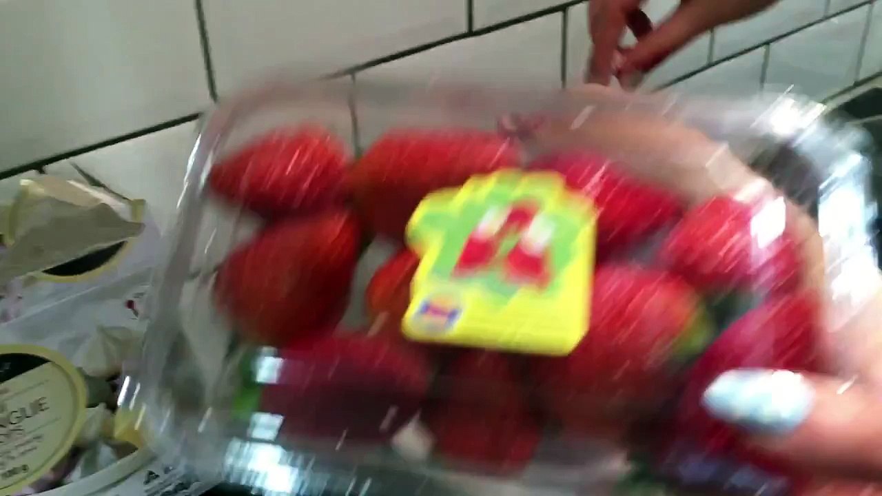 HOW TO MAKE A NO BAKE FANCY CAKE