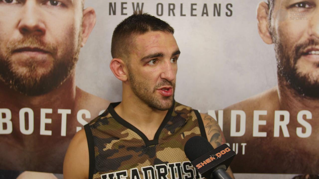 Joe Proctor holds on tight to get an impressive submission win