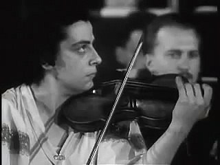 Ginette Neveu Plays Chausson Poème - excerpt (1946)