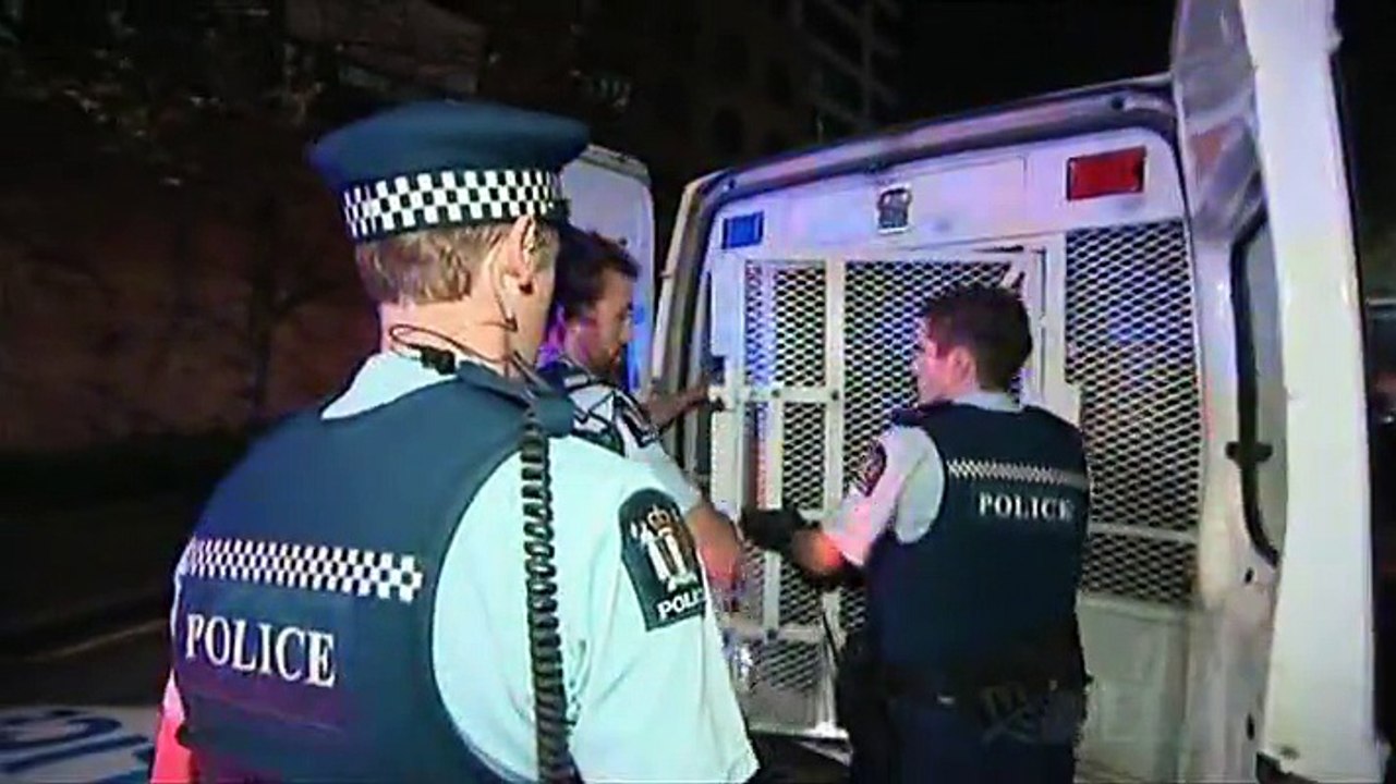 111 Emergency - s02e01 (NZ)