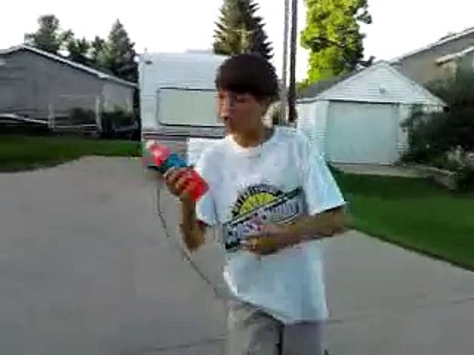 How to make an easy stink bomb