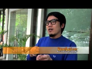 Temani Proses Persalinan Istri Desta Terharu