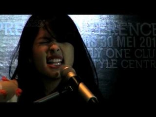 Pulang ke Indonesia, Maudy Ayunda Kerja Sambil Liburan