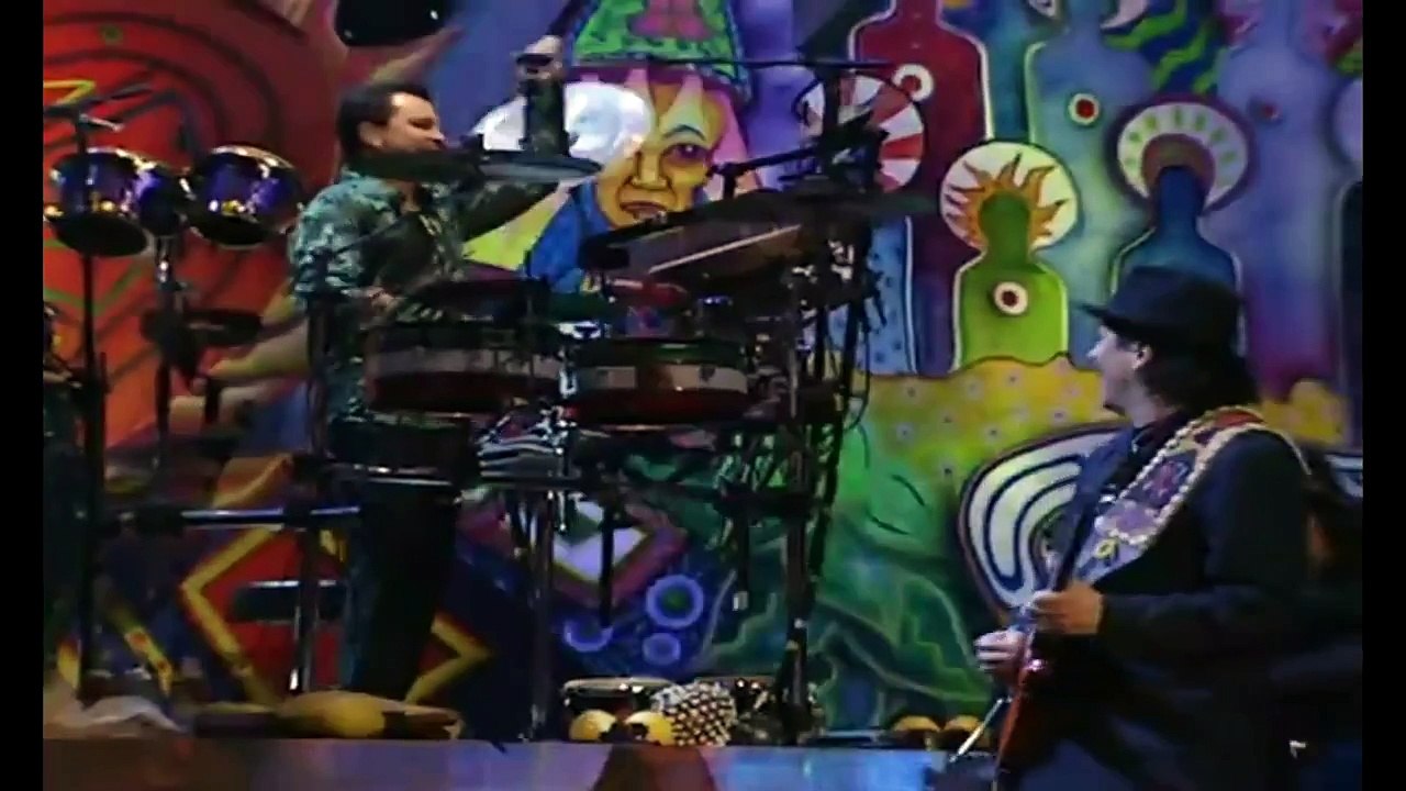 Carlos Santana - Oye Como Va - Live - (HD)