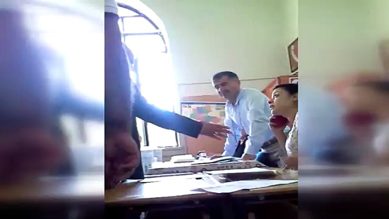 Sandık görevlilerine saldırı