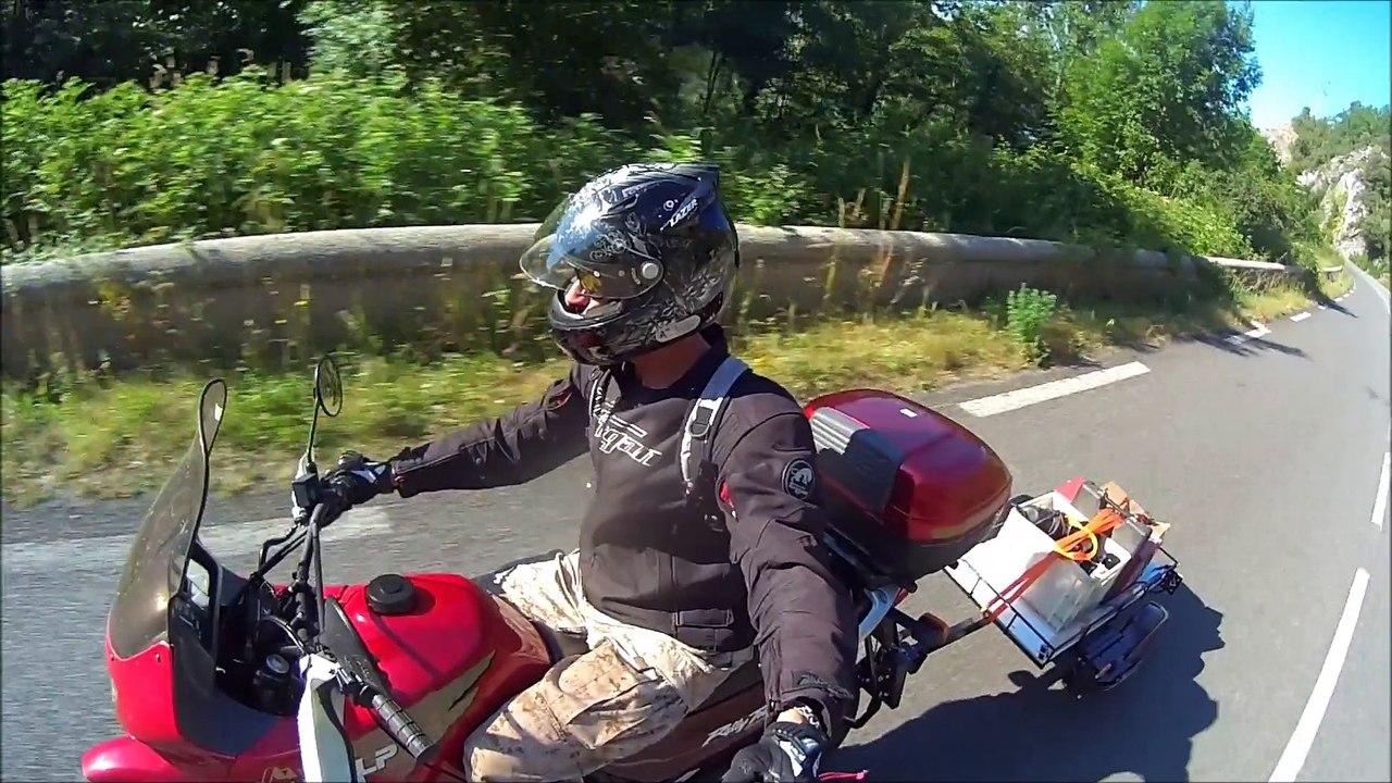 vidéo roulage remorque moto