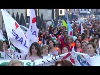 Napoli - "La Buona Scuola", la fiaccolata di studenti e insegnanti (06.06.15)