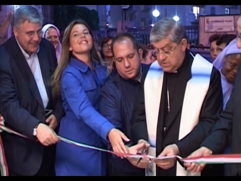 Napoli - Sepe inaugura il centro giovanile Scialla (04.06.15)