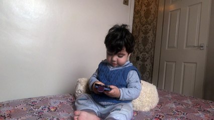 Zaland Khan yousafzai 14 months Old singing twinkle twinkle