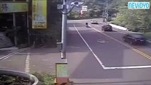 Eşi benzeri görülmemiş kaza Videosu