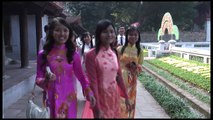 Belles jeunes filles Vietnamiennes - Les Routes du Monde
