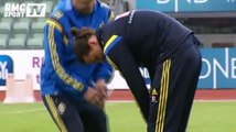 On le sait bien : Zlatan Ibrahimovic ne fait jamais les choses à moitié. Et quand le joueur suédois a chaud à l’entraînement, il fait couper son pantalon pour en faire un short.
