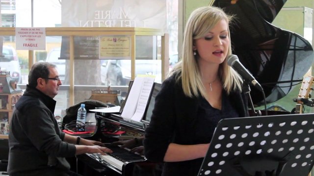 Cartes blanches inscriptions