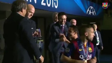 La joie de Xavi et des Barcelonais après la victoire !