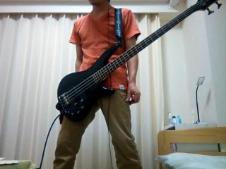 Gates+of+heavenのベースを弾いてみた
