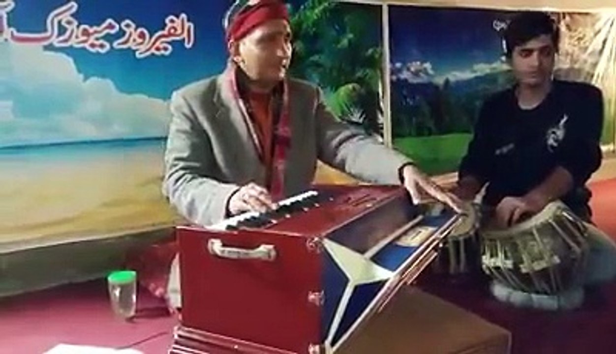Ik Me Muthri by Ustaad Tahir Iqbal with Khawaja Sister