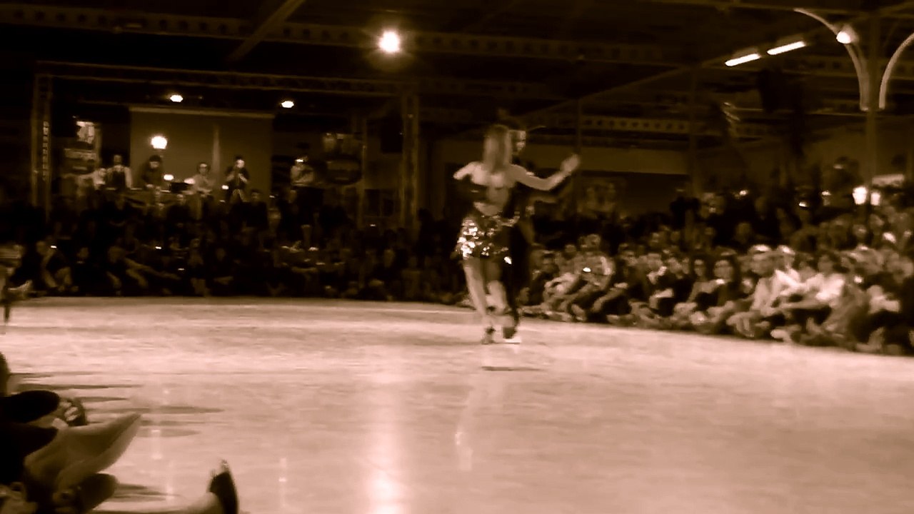 Incredibili Sebastian Arce y Mariana Montes Torino Tango Festival 2010.MP4