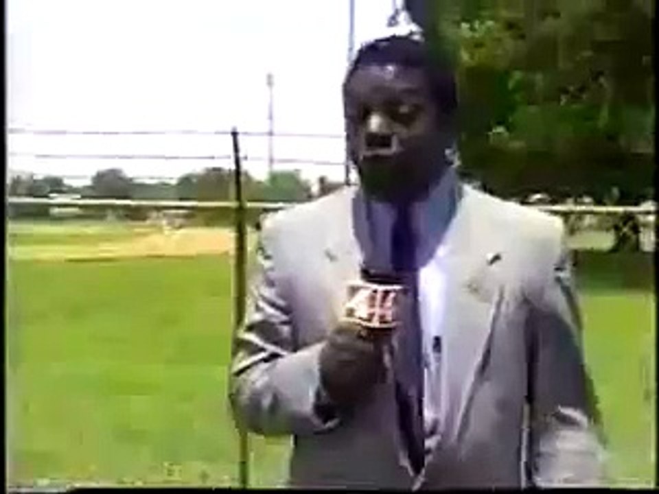 Reporter Goes Ghetto "WHAT THE FUCK IS THAT"