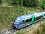 X 73693, TER AUVERGNE, LE MONT-DORE à CLERMONT-FD, sur la rampe de 35 mm/m, section LA BOURBOULE à LAQUEUILLE, le 04 Octobre 2014.