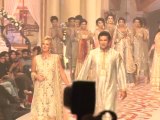 Wasim akram & his wife Shaniera  as show stoper on Telenor Bridal Couture Week