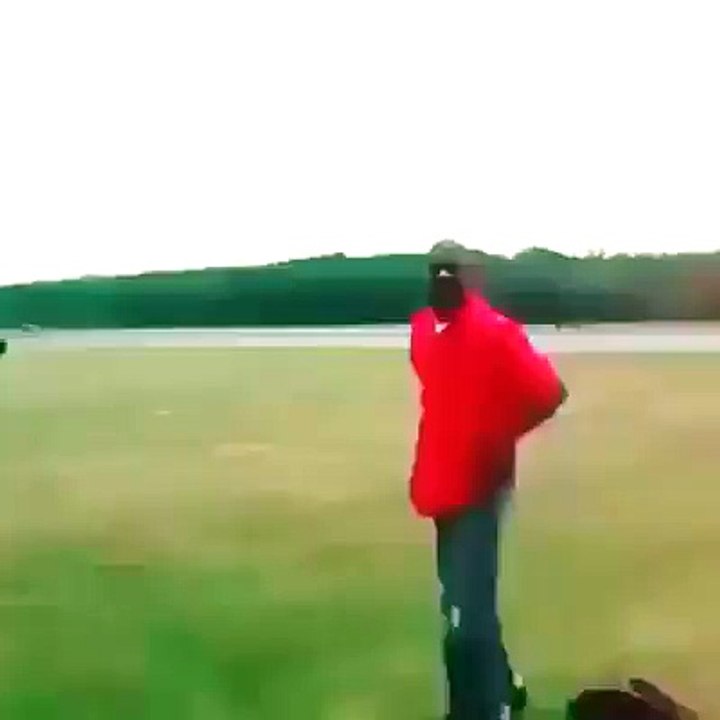 Nunca te Rindas
