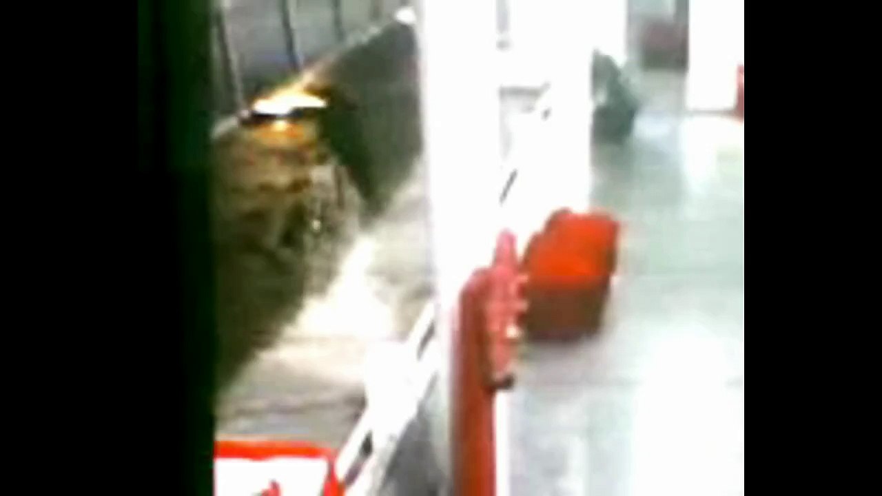 ✔ REAL  Poltergeists, Ghost Hauntings, Evil Spirits, Demons, Phantoms ~ Video Compilation