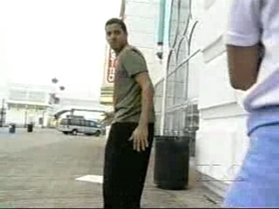 David Blaine - Levitation