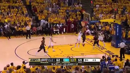 Marreese Speights Misses Easy Dunk - Cavaliers vs Warriors - Game 2 - June 7, 2015 - 2015 NBA Finals