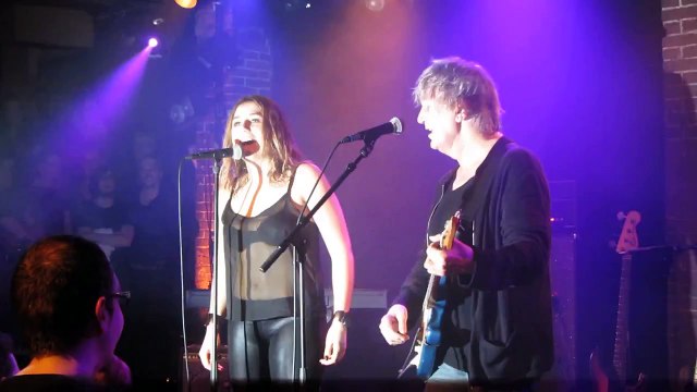 Izia & Jacques Higelin Paris-New York, New York-Paris Live @ Maroquinerie, Paris - 17/03/2012 [HD]