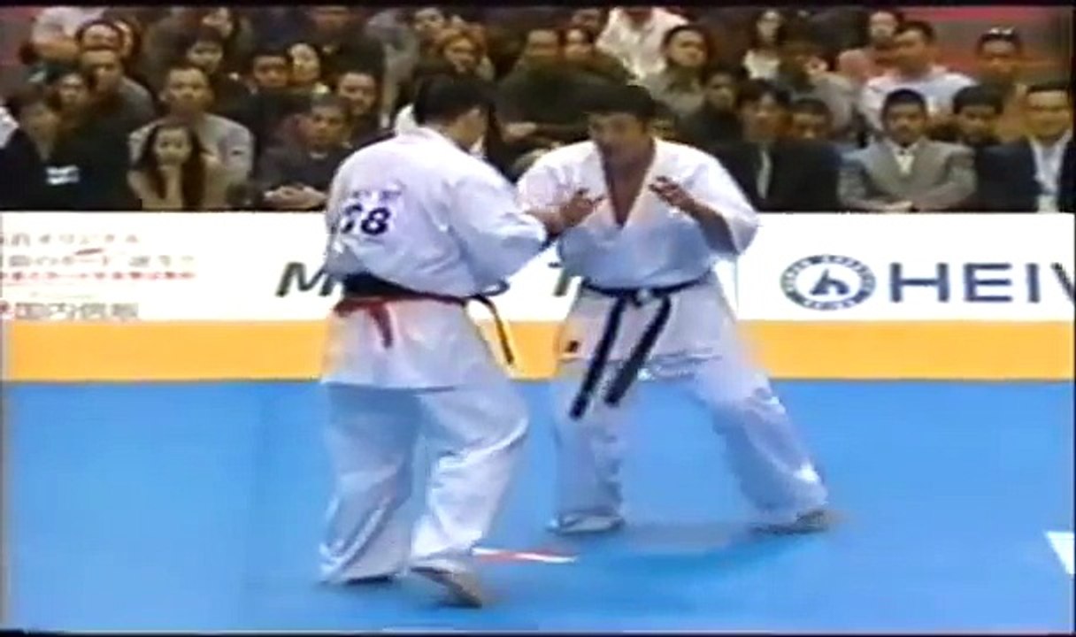 Kyokushin - Kiyama Hitoshi vs Kazumi Hajime (Final)