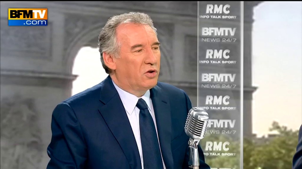 François Bayrou sur Valls à Berlin: "Les politiques perdent parfois le sens des réalités"