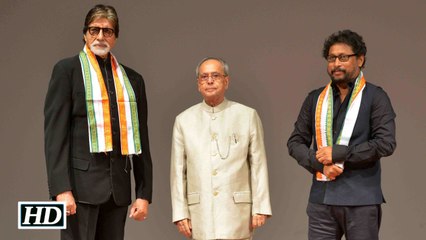 President Pranab Mukherjee watches Piku with Big B