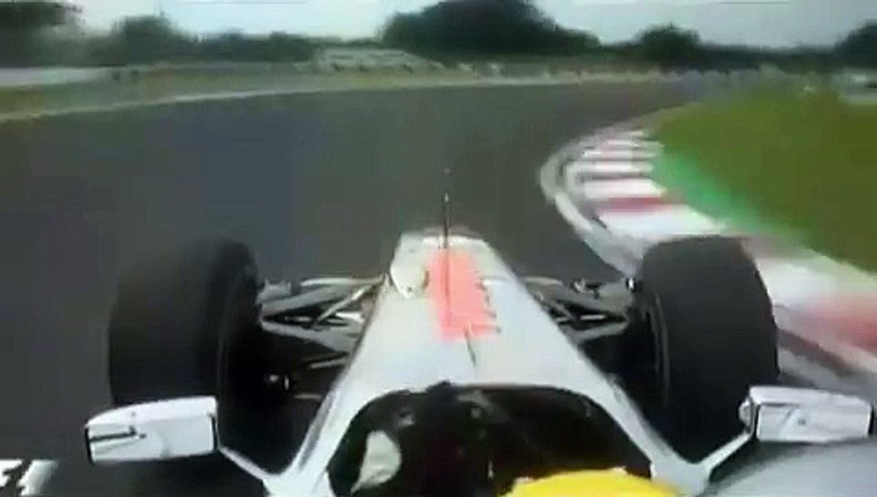 F1 2010 - Hamilton onboard Crash - Suzuka 2010