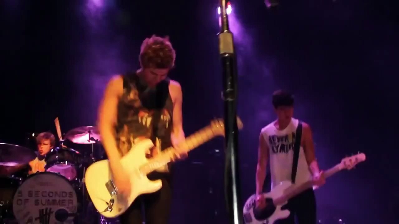 LUKE HEMMINGS \\