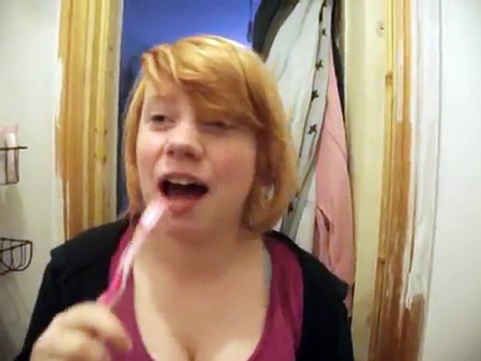 HOW TO: Temporary Tooth Filling!!