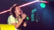 Harry Styles doing Zayns high note Ready To Run Cardiff 5/06/15