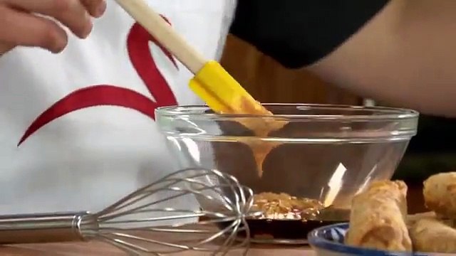 Thai Peanut Dipping Sauce Recipe from Chef Jet Tila Easy Asian Cuisine Schwan s