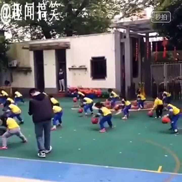 Incroyable niveau de danse avec des enfants