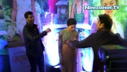 So cute! Deepika-Ranveer’s PDA