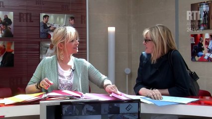 Flavie Flament et Chantal Ladesou rejouent une scène culte des Bronzés font du ski