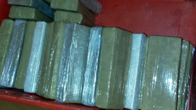Arras : 20 kg d'héroïne cachés sous le plancher d'une voiture