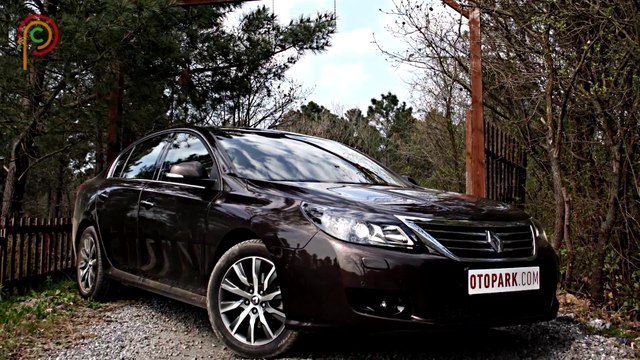 Renault Latitude 1.5 dCi Executive testi (2013)