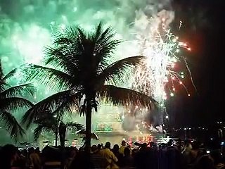 Espectaculo de luz y musica Arbol de Navidad (Arvore de Natal) 05/12/09